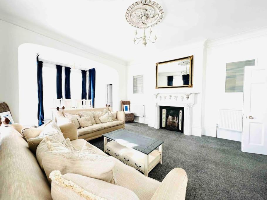 Flat 4 Marine Parade House, 1 East Cliff- Next To Dover Port, White Cliffs, Beach, Castle Extérieur photo