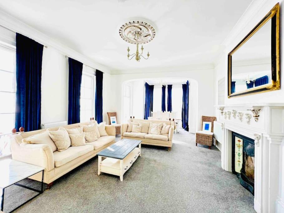 Flat 4 Marine Parade House, 1 East Cliff- Next To Dover Port, White Cliffs, Beach, Castle Extérieur photo
