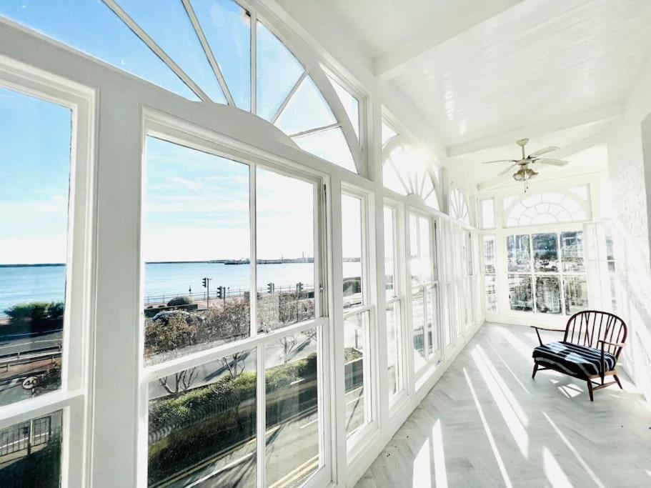 Flat 4 Marine Parade House, 1 East Cliff- Next To Dover Port, White Cliffs, Beach, Castle Extérieur photo