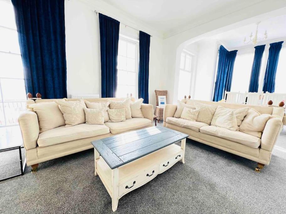 Flat 4 Marine Parade House, 1 East Cliff- Next To Dover Port, White Cliffs, Beach, Castle Extérieur photo