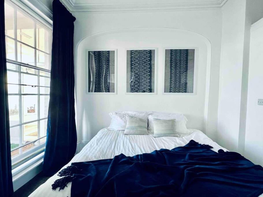 Flat 4 Marine Parade House, 1 East Cliff- Next To Dover Port, White Cliffs, Beach, Castle Extérieur photo