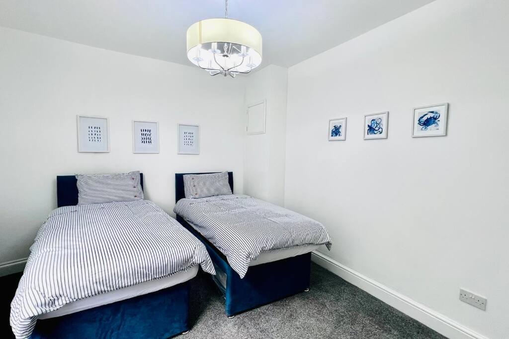 Flat 4 Marine Parade House, 1 East Cliff- Next To Dover Port, White Cliffs, Beach, Castle Extérieur photo