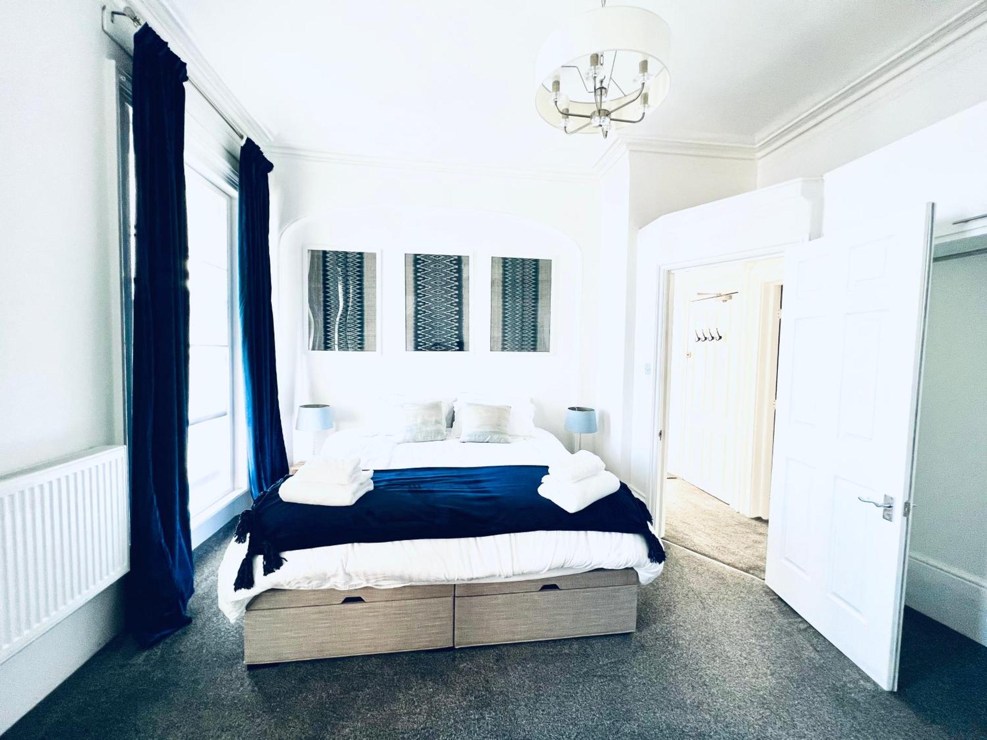 Flat 4 Marine Parade House, 1 East Cliff- Next To Dover Port, White Cliffs, Beach, Castle Extérieur photo